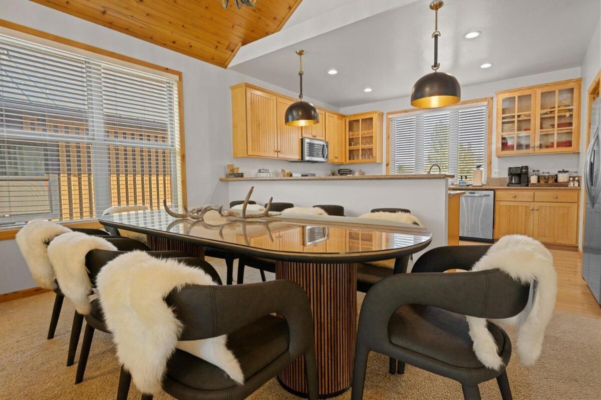 New Serenity Lodge Base Of Snow Summit Hot Tub 大熊湖 外观 照片